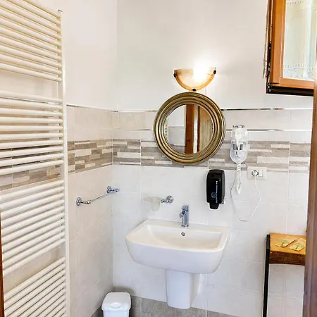 La Fontanella 3*