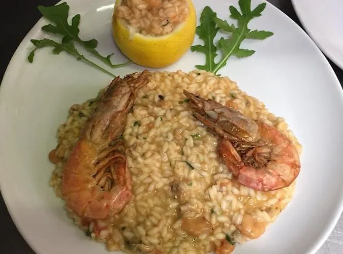 호텔 La Fontanella 3*